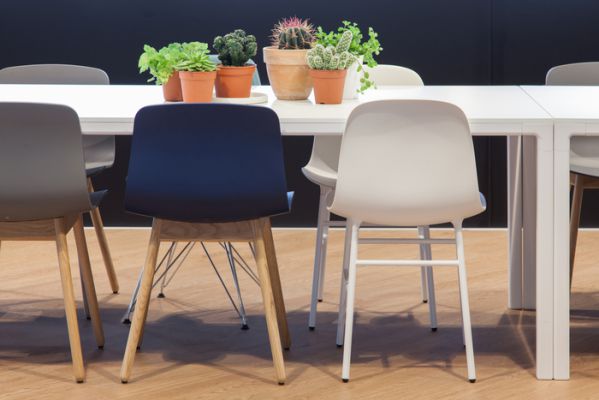 上海辦公室設(shè)計(jì)中冷暖色調(diào)如何處理？