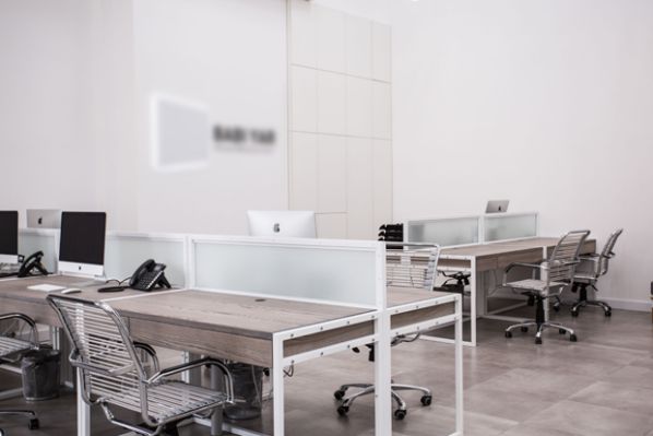 清新簡約的開放式辦公室設(shè)計